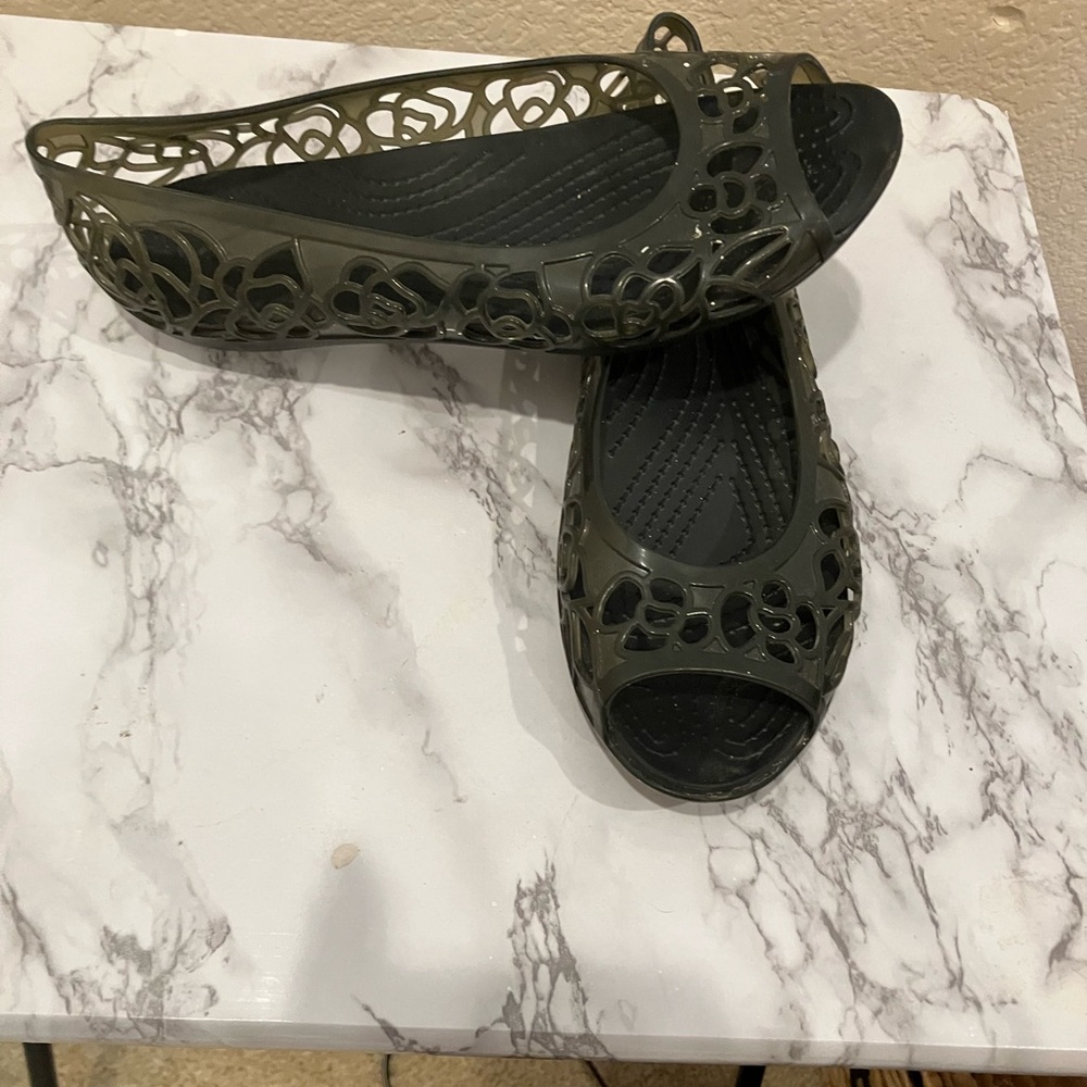 Women's Crocs black Cutout Flats in excellent condition.